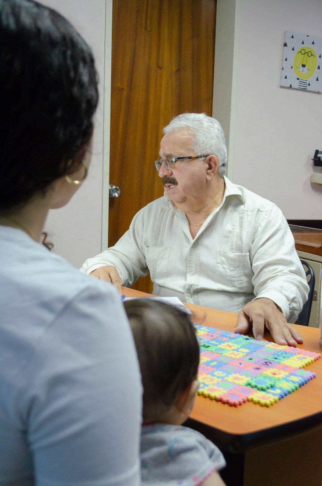 grandparents playing board games with kids
